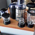 آبمیوه گیری ۴کاره سیگر sieger مدل SR-Z4100 نمای کنار